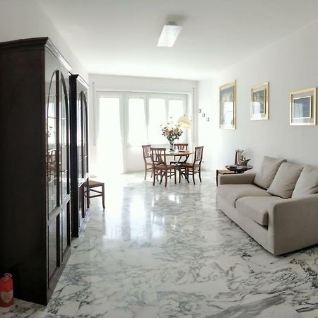 La Casetta Di Nonna Anna - 120 Mq Bright Apartment In Rome Downtown 외부 사진