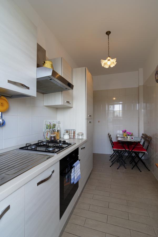 La Casetta Di Nonna Anna - 120 Mq Bright Apartment In Rome Downtown 외부 사진